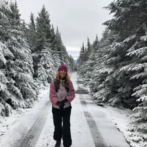 Meet your Posher, Colleen - Picture 1 of 1